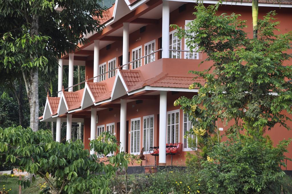Sunbird Garden Resort Krishnagiri Ruang foto