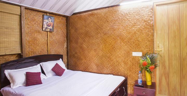 Sunbird Garden Resort Krishnagiri Bagian luar foto