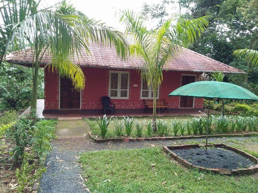 Sunbird Garden Resort Krishnagiri Bagian luar foto