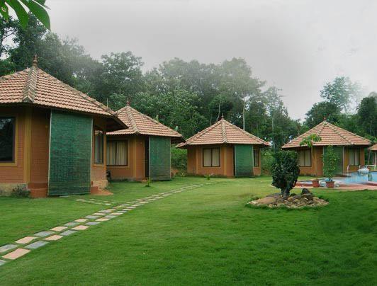 Sunbird Garden Resort Krishnagiri Bagian luar foto